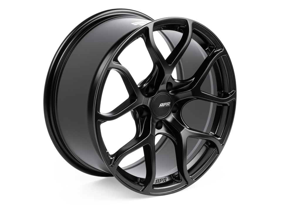 APR A01 18" Flow Formed Wheels
